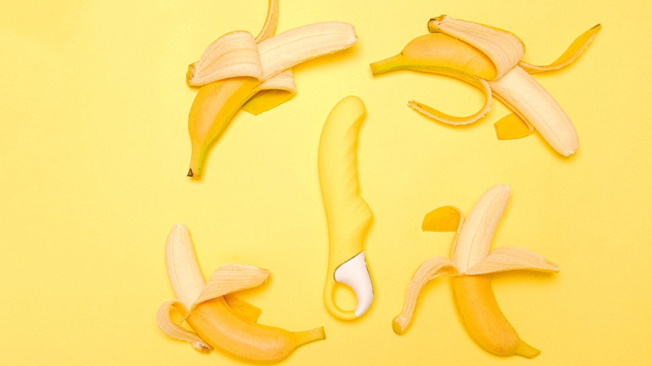 bananas and sex toy